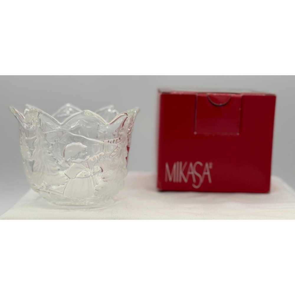 Mikasa Christmas Story Candle Holder 3 1/4" - SA 600/594 - Very Good Condition